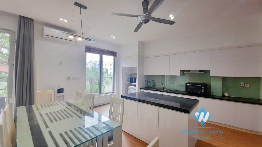 Adjacent four bedroom villas with backyard for rent in Vinhome Riverside Long Bien